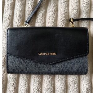 Michael Kors Black Leather Monogram Envelope Crossbody Bag Gold Tone Hardware